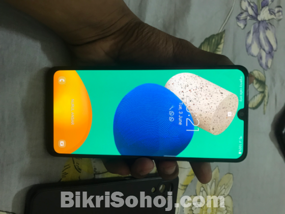 Samsung galaxy m32
